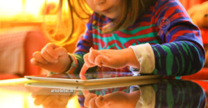 Chi protegge i bambini digitali?